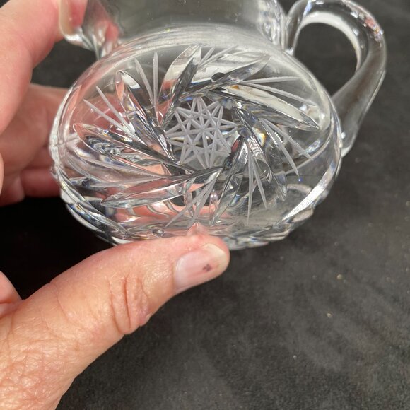 Anchor Hocking Star of David Sugar and Creamer Set with a Matching Tray - Picture 9 of 11